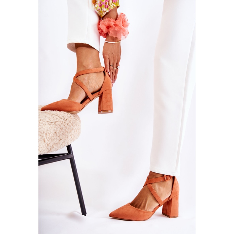 FB1 Sandale la modă pe un bar portocaliu Sinari portocale 2