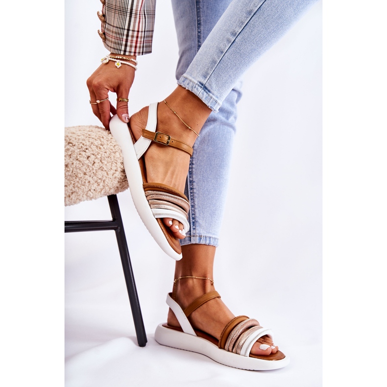 Sandale de damă din piele la modă Maciejka 05561-11 alb multicolor 2 Sandale de damă din piele la modă Maciejka 05561-11 alb multicolor 2