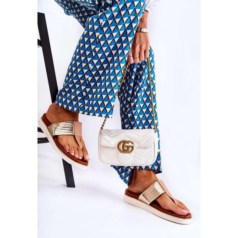 Papuci de damă Flip-flops Pe Platforma Morissa Bej-Aurie maro de aur 2