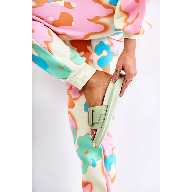 Papuci de damă verzi cu cataramă Devia verde 2