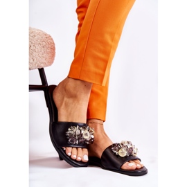 Papuci De Damă Piele Cu Ornament Nicole 2726 Negru 1