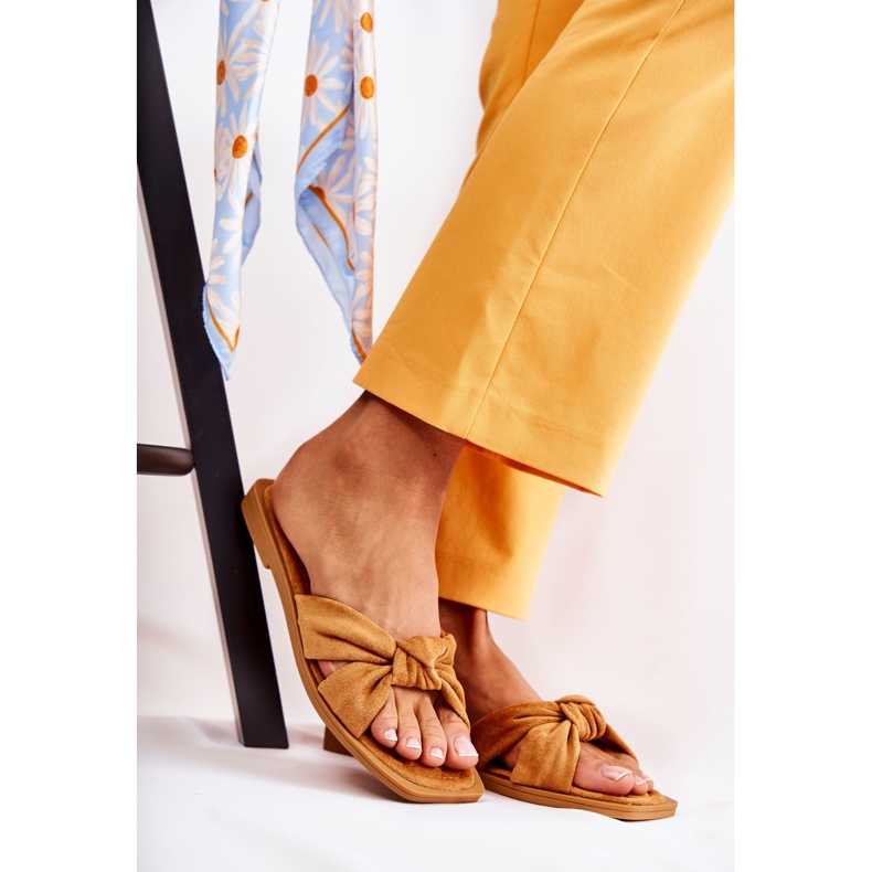 PG1 Papuci de piele la modă pentru femei Camel Lorrie maro galben 1 PG1 Papuci de piele la modă pentru femei Camel Lorrie maro galben 1