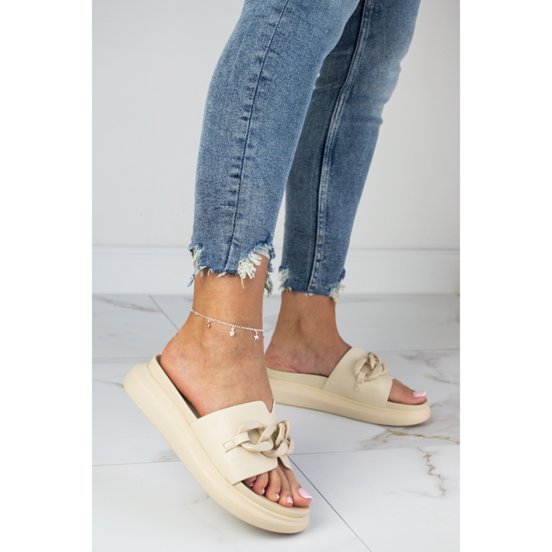 Papuci bej Laura La.Fi platforma cu lant 1