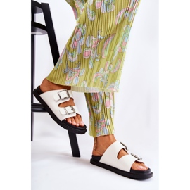 PJ1 Papuci albi clasici pentru femei Weston 1 PJ1 Papuci albi clasici pentru femei Weston 1