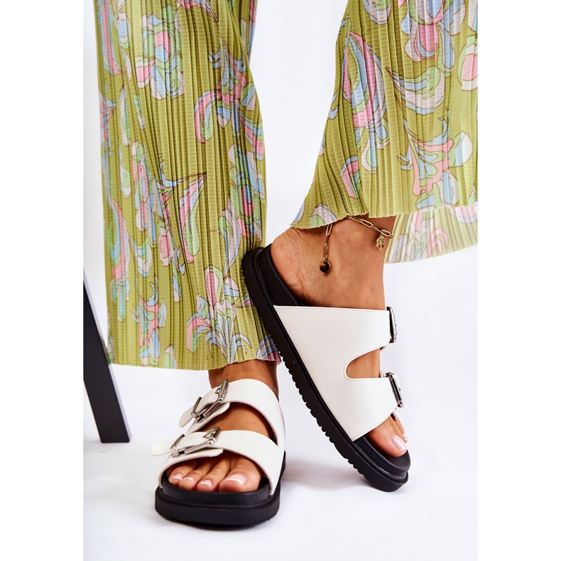 PJ1 Papuci albi clasici pentru femei Weston 2 PJ1 Papuci albi clasici pentru femei Weston 2