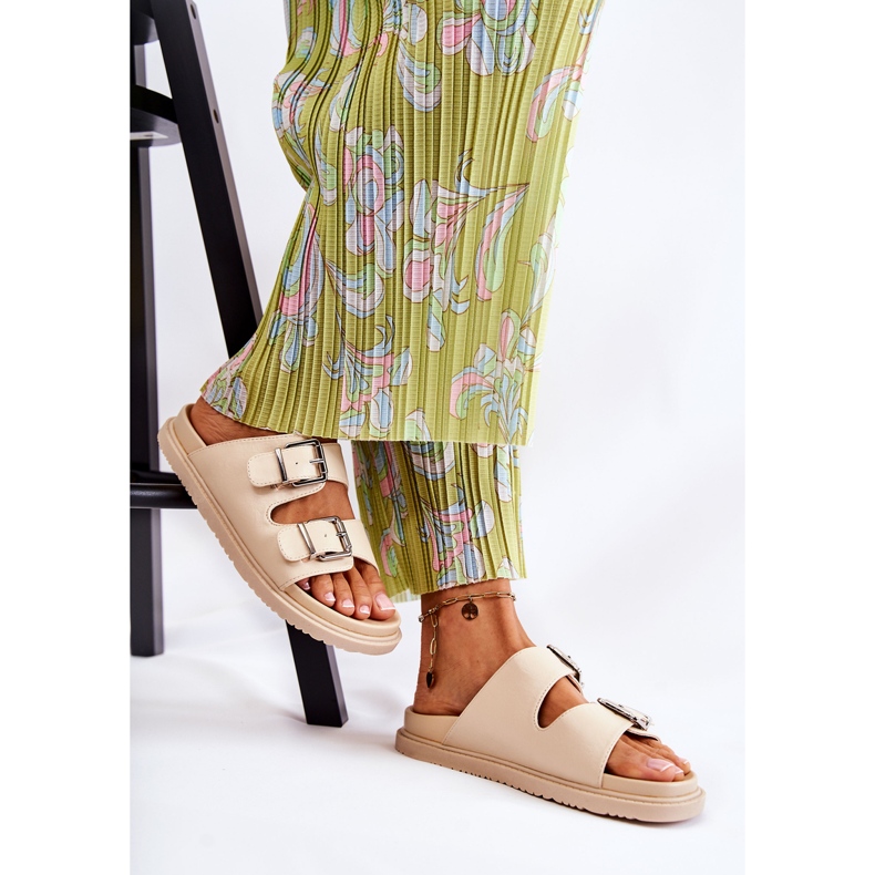 PJ1 Slip-on-uri de damă clasice bej Weston 1