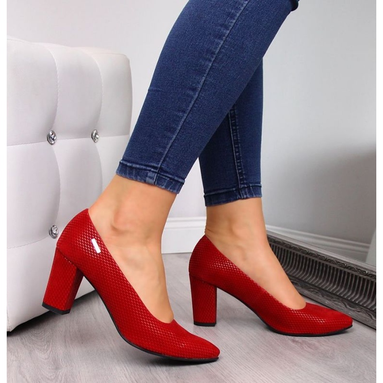 Pompe pe post roșu W Monique 2