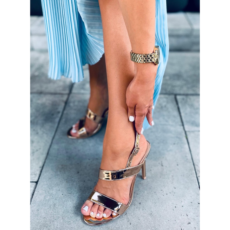 Sandale pe un toc înalt Amanda Champagne roz 1