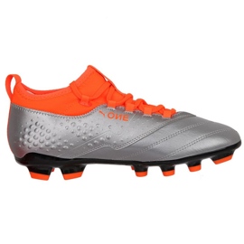 Ghete de fotbal Puma One 3 Lth Hg M 104746 01 argint argint 2
