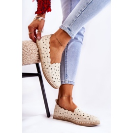 Balerini Slip-On De Damă Cu Flori Bej 2 Balerini Slip-On De Damă Cu Flori Bej 2