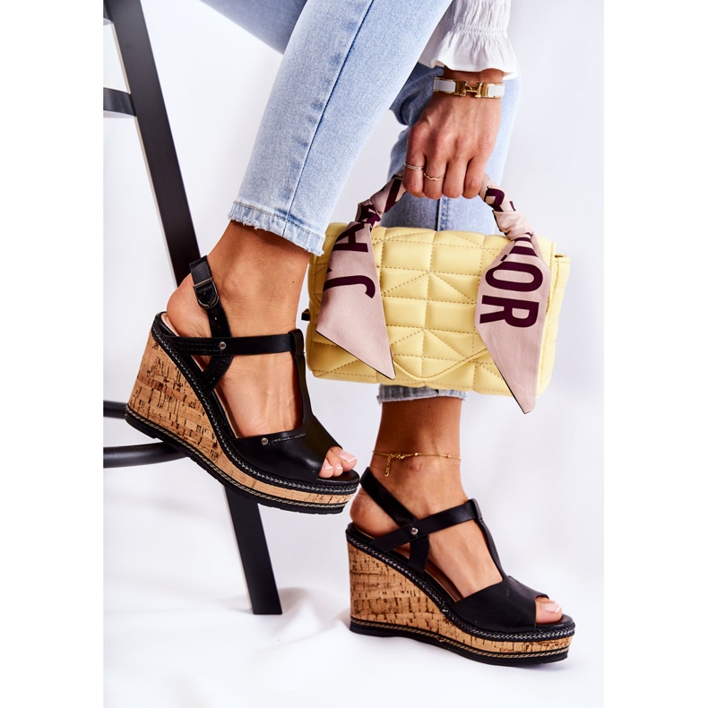 PG1 Sandale clasice cu pană din piele neagră Valorin negru 2