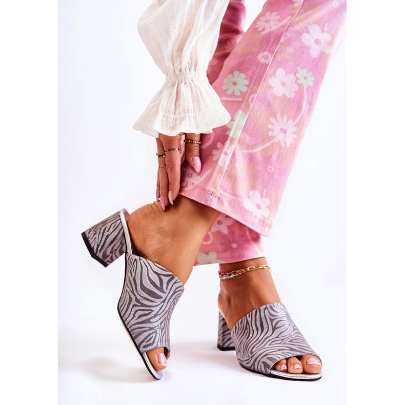 Papuci De Dama Piele Pe Toc Inalt Zebra Gri Nessita argint 2