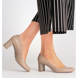 Marco Shoes Pantofi Marco bej neted și confortabil 4