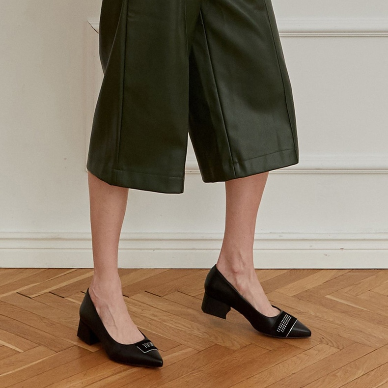 Marco Shoes Pompele negre cu toc mic, decor cu jeturi negru 1