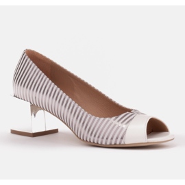 Marco Shoes Pompă pentru femei cu dungi metalice cu față deschisă alb argint 1