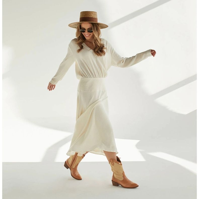 Marco Shoes Cizme de cowboy în combinație de piele și țesătură de in 2186B + J-003-1266-4 bej 2 Marco Shoes Cizme de cowboy în combinație de piele și țesătură de in 2186B + J-003-1266-4 bej 2