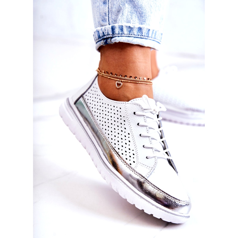 Vinceza Pantofi de damă ajurati pe platformă albă Deloren 2