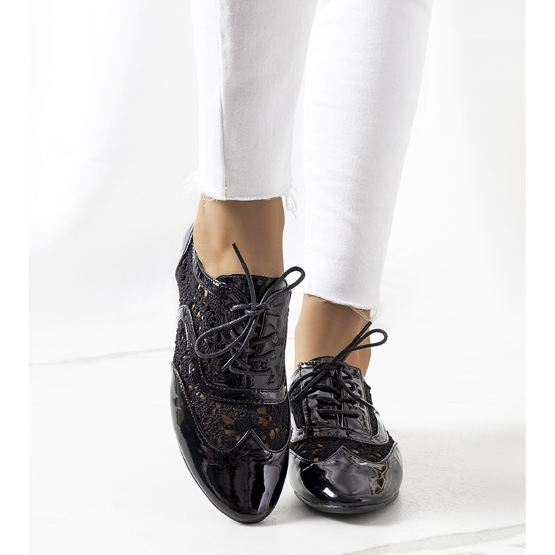 Pantofi lacuiti negri de la Brett negru 1