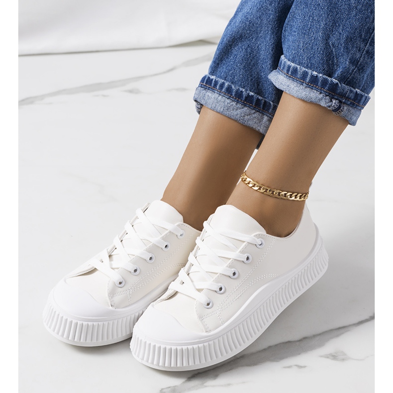 Tenisi bej pe platforma Zargan 1