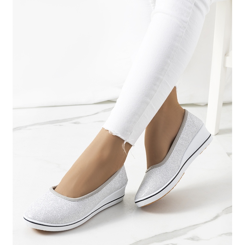 Tenisi cu pană argintii Friis 1