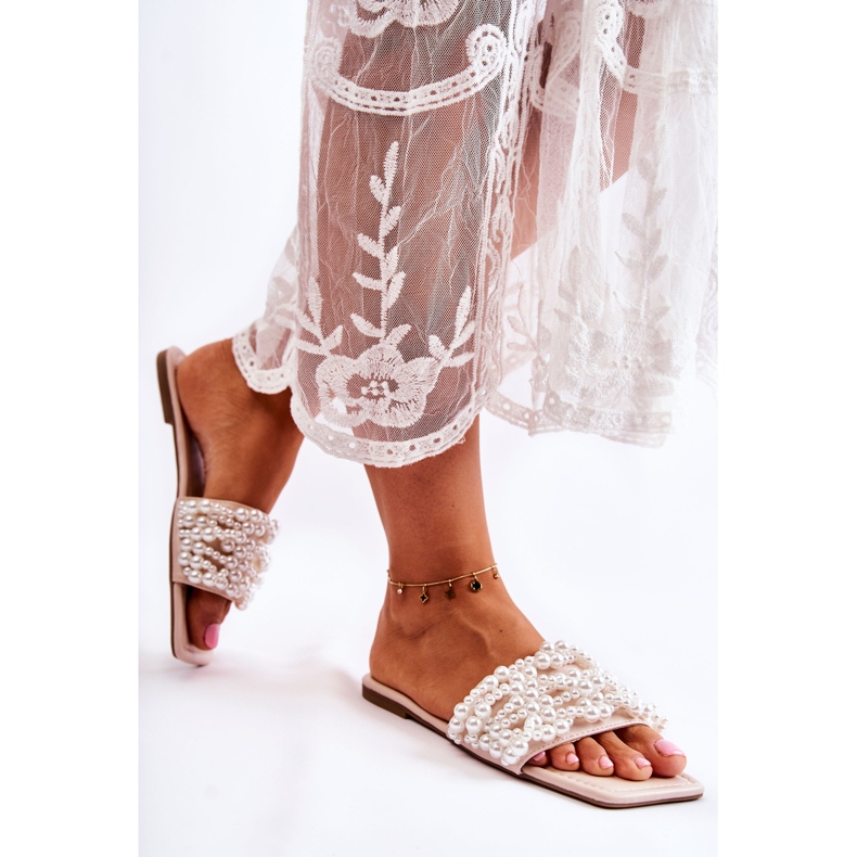 Papuci De Damă Clasici Cu Perle Bej Calipso 1