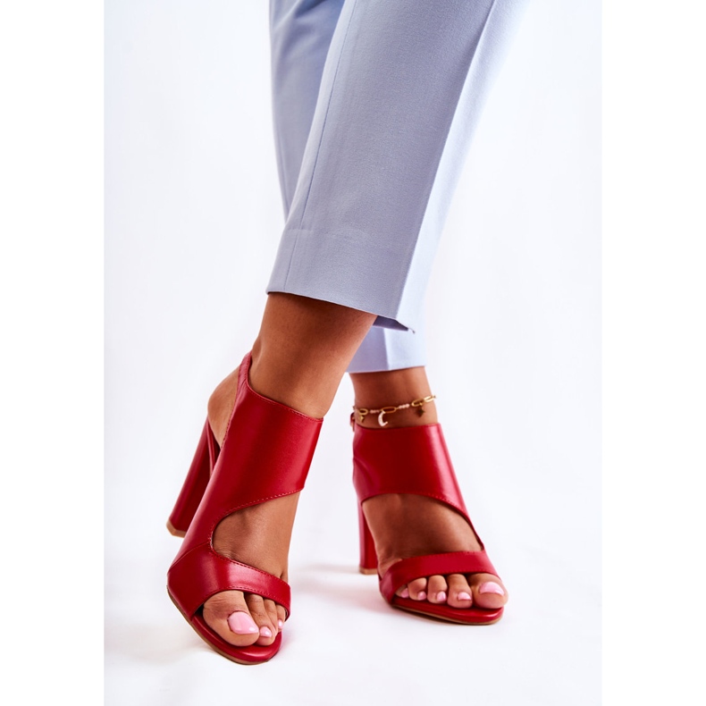 Sandale roșii Maronni cu decolteu roșu 2