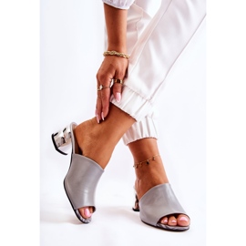 PA2 Papuci de damă din piele pe toc Gri Perry 2