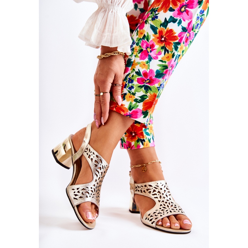 PA2 Sandale ajurate din piele pe tocuri înalte Salvio auriu de aur 2