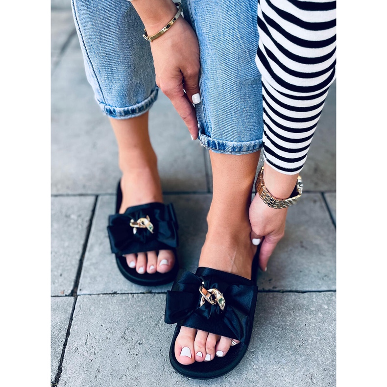 Papuci de dama Camelia Black negru 1