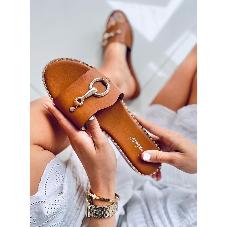 Papuci dama Kettle Camel maro 2