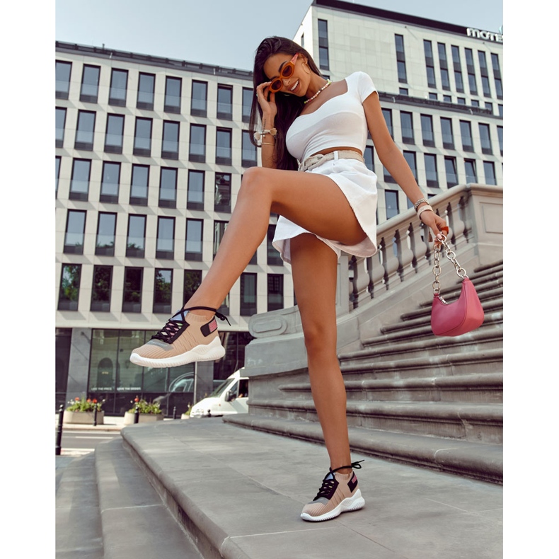 Pantofi sport de damă, pantofi slip-on, bej Klayra 1 Pantofi sport de damă, pantofi slip-on, bej Klayra 1