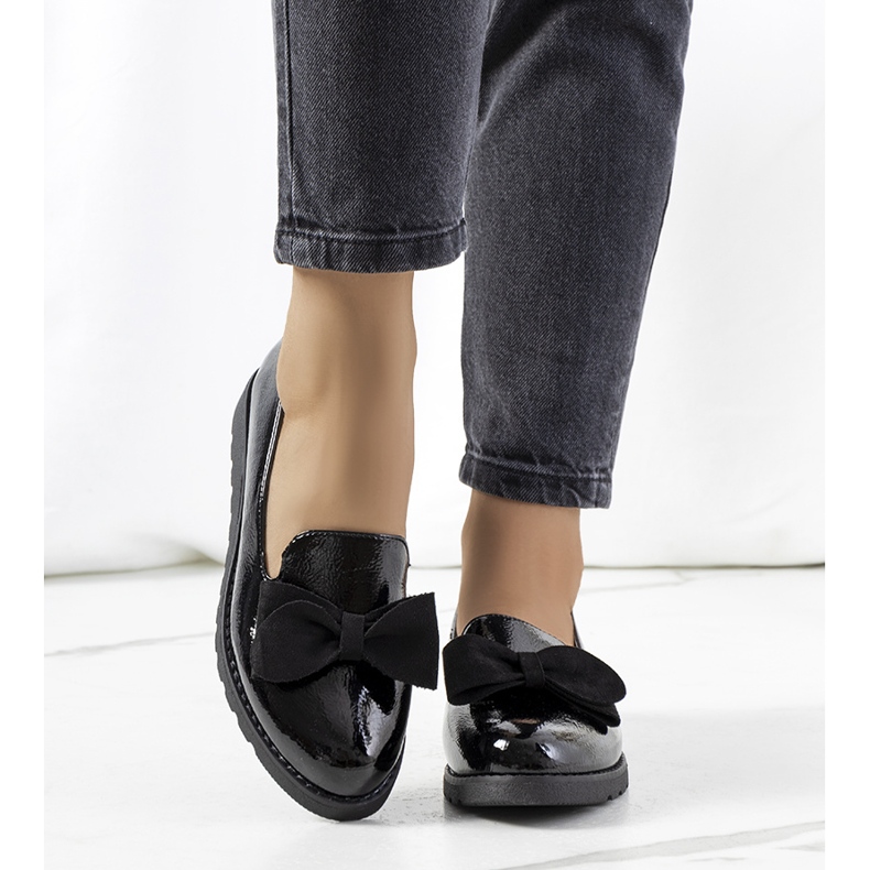 BM Pantofi lacuiti negri Voeren negru 1