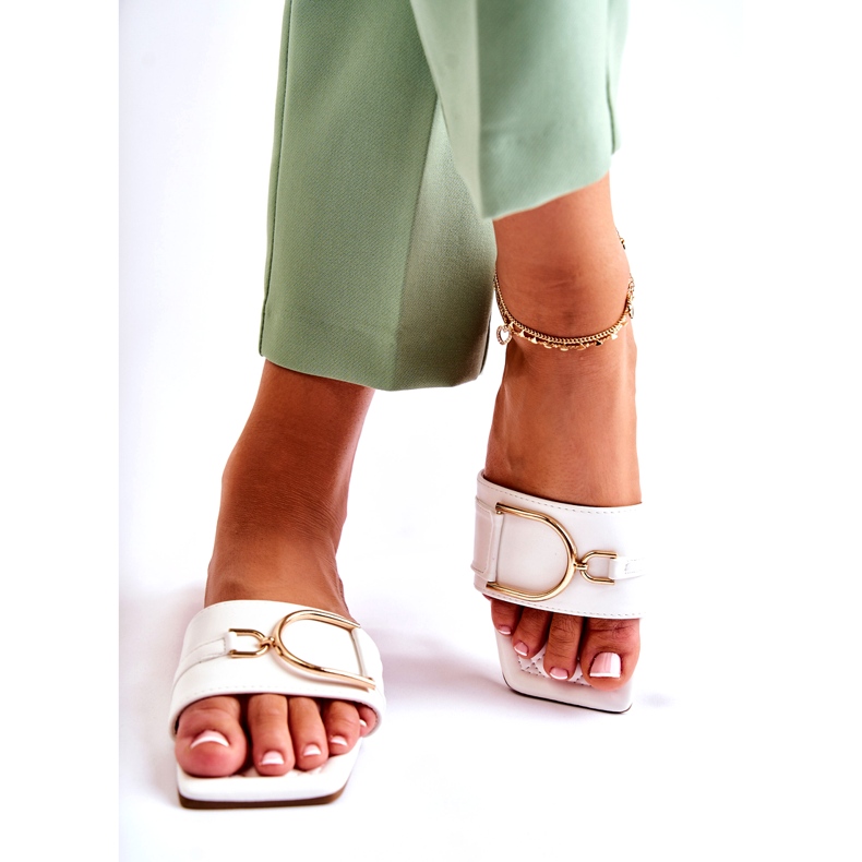 PG2 Papuci Clasici De Damă De Piele Cu Decor Alb Shilla 3