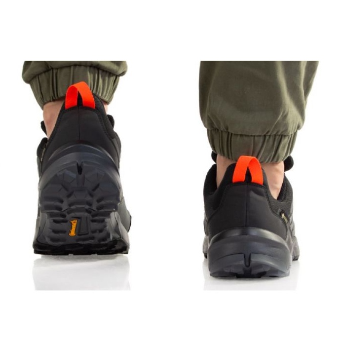 Pantofi Adidas Terrex AX4 Gtx M FZ3285 gri 1