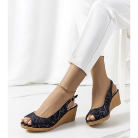 Sandale cu pană Beldesa negre negru 1 Sandale cu pană Beldesa negre negru 1