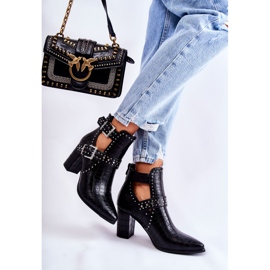 WJ2 Cizme Dama Pe Toc Cu Strasuri Negru Kelin 2 WJ2 Cizme Dama Pe Toc Cu Strasuri Negru Kelin 2