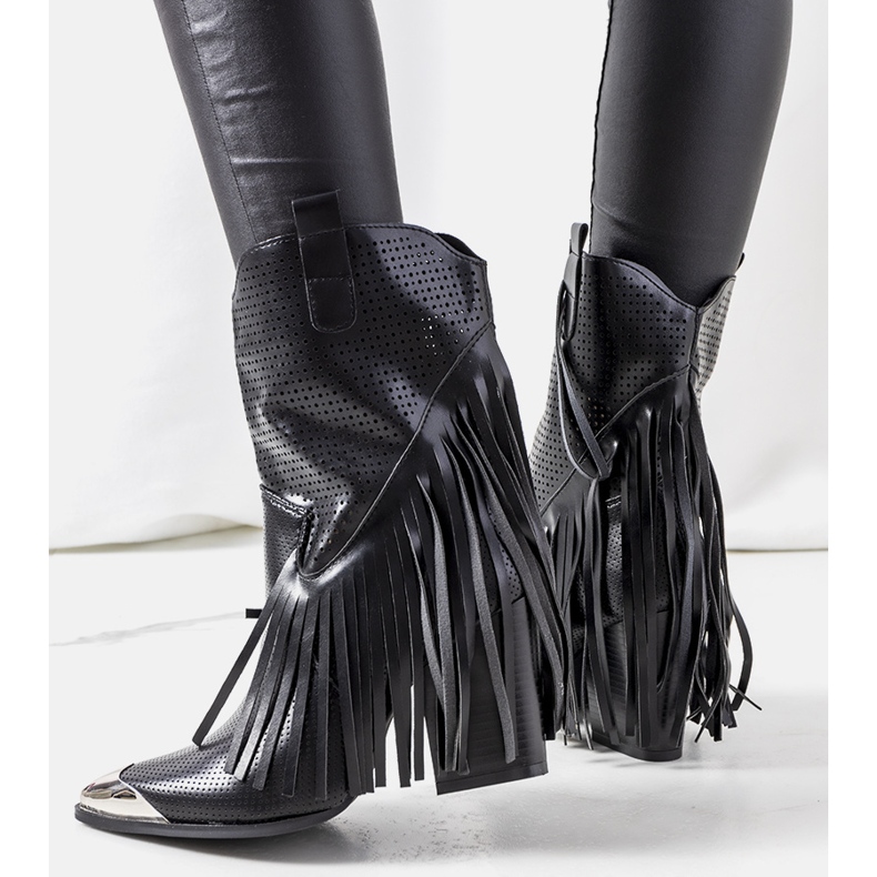 Cizmele negre de cowboy ale lui Wando negru 1 Cizmele negre de cowboy ale lui Wando negru 1