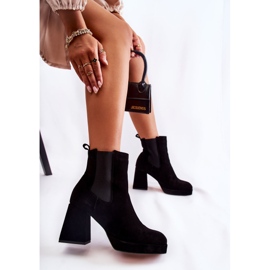 Cizme din piele intoarsa pe toc gros Laura Messi 2519 negru 1