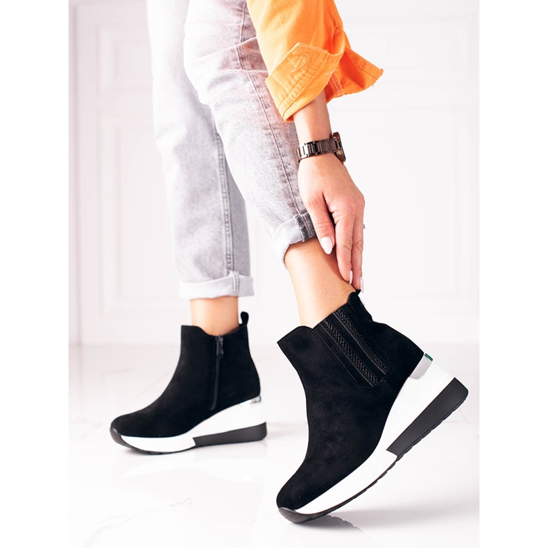 Cizme sport dama pe pana Shelovet, din piele intoarsa ecologica negru 1 Cizme sport dama pe pana Shelovet, din piele intoarsa ecologica negru 1