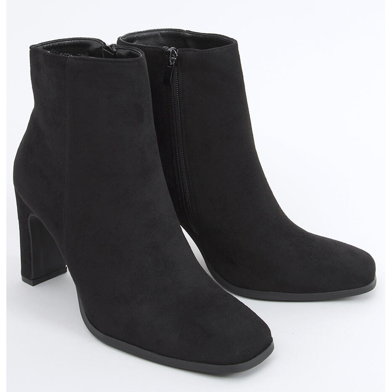 Tocuri înalte Madison Black Suede negru 2