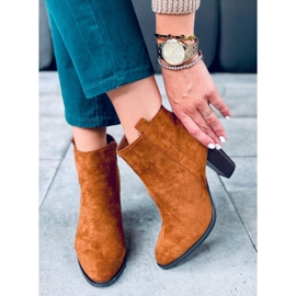 Tocuri clasice Jette Camel maro 4
