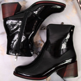 Cizme lacuite pe toc Vinceza W JAN137 negru 1 Cizme lacuite pe toc Vinceza W JAN137 negru 1