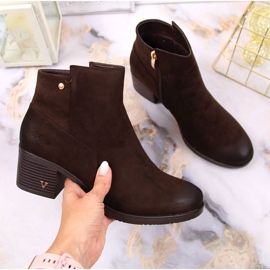 Cizme de damă pe stâlp din piele de căprioară ecologică maro Potocki 1