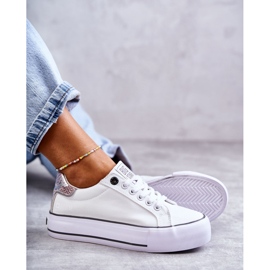 Pantofi de damă Material Big Star KK274037 Alb 7