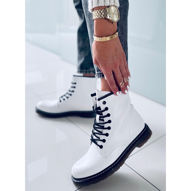 PA1 Cizme Carol White martensiaki alb 1 PA1 Cizme Carol White martensiaki alb 1