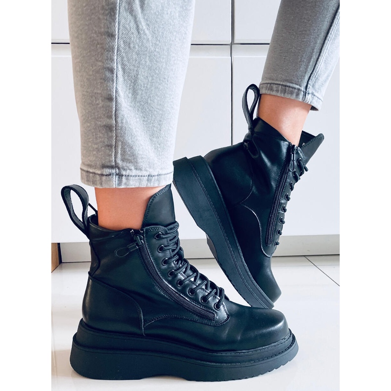 Botine Edvin Black cu talpă înaltă negru 1