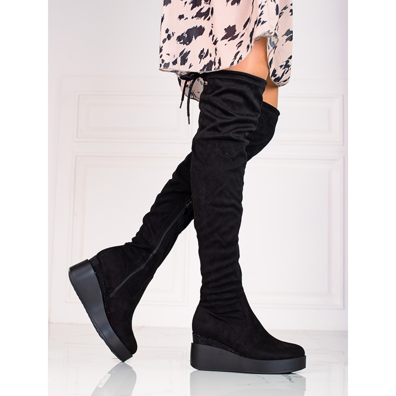 T.Sokolski Cizme de damă de piele intoarsă până la coapsă pe pană Sokolski negru 1