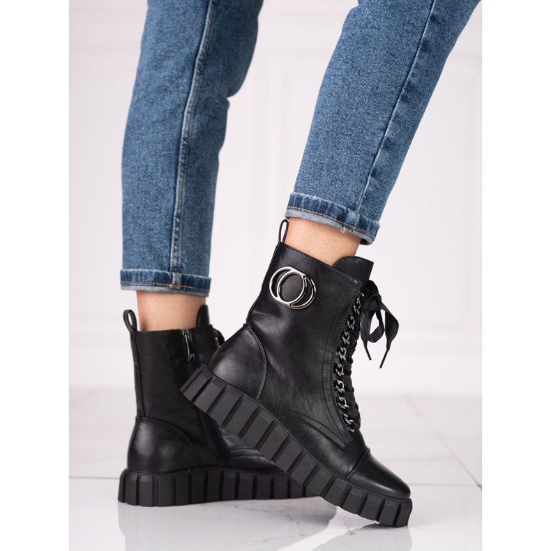 W. Potocki Muncitoarele legate cu o panglică Potocki negru 2