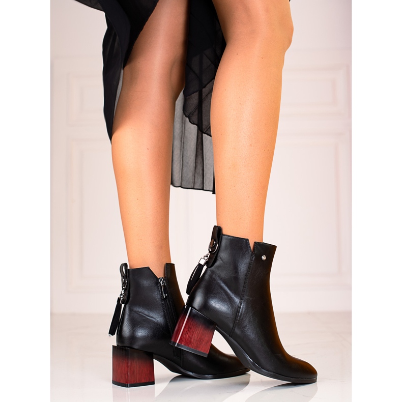 W. Potocki Cizme de damă la modă pe stâlpul negru Potocki 1