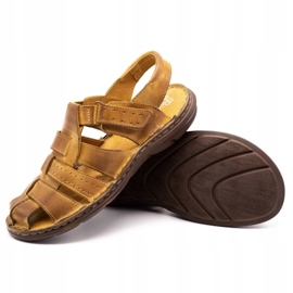 Polbut Sandale din piele pentru bărbați 211 bej 3 Polbut Sandale din piele pentru bărbați 211 bej 3